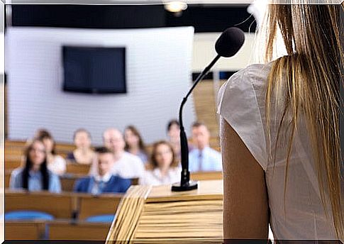 3 strategies to overcome the fear of public speaking