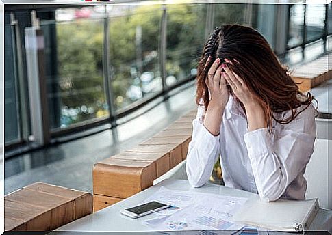 Woman worried about not being able to stay focused